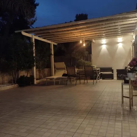 Librari - Quality Confort Frühstückspension 4*